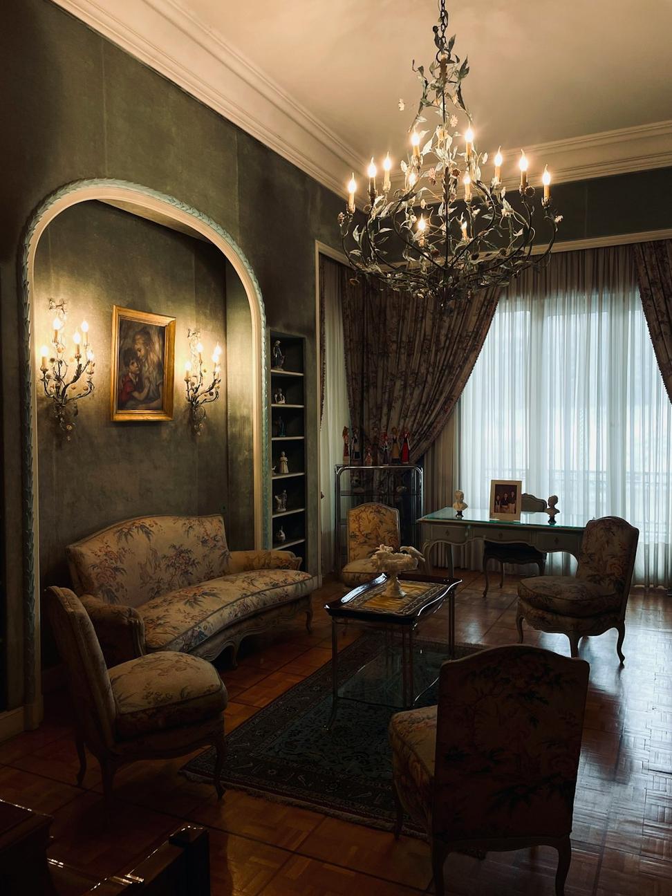 Luxury Suite